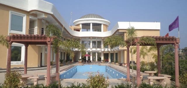 Farm house for rent in indore